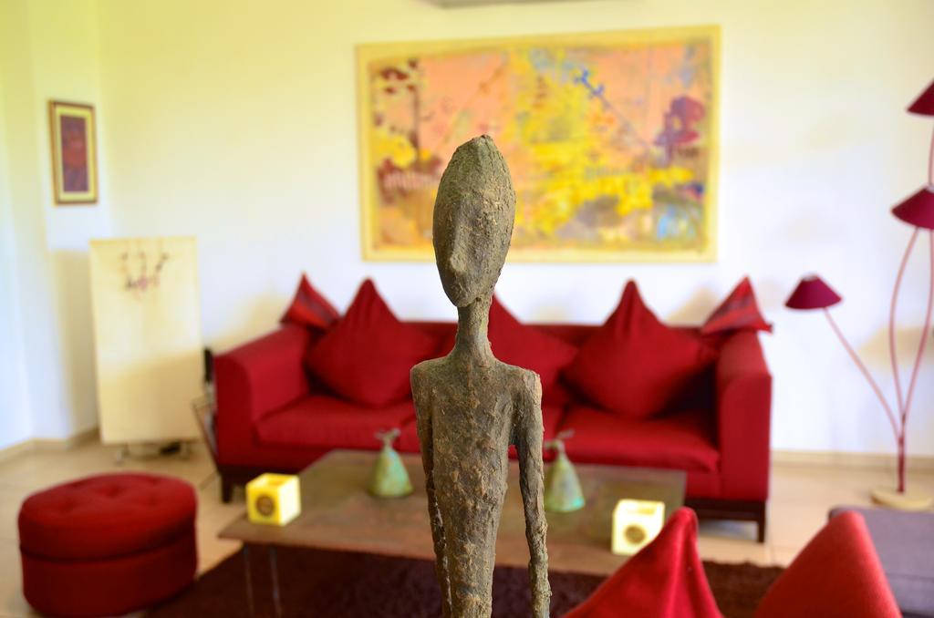 Hotel Maison Rouge Котону Екстериор снимка